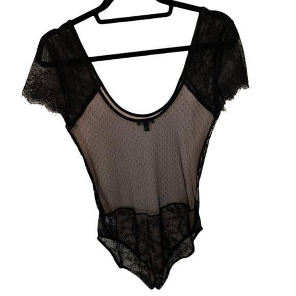 Express Lace Bodysuit - Picture 2 of 5